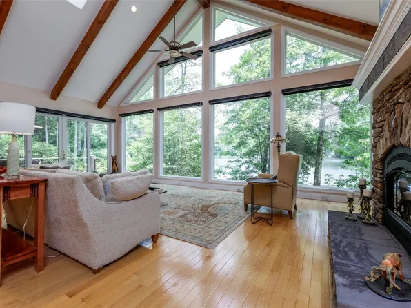 135 Whisper Lake Drive, Sapphire, NC 28774