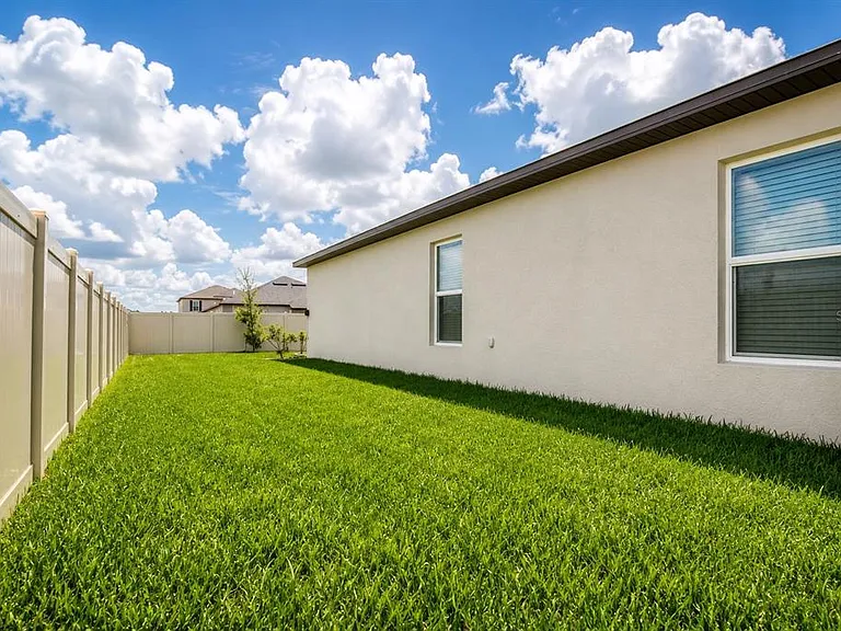 13191 Garnet Raspberry Ave — Photo 15