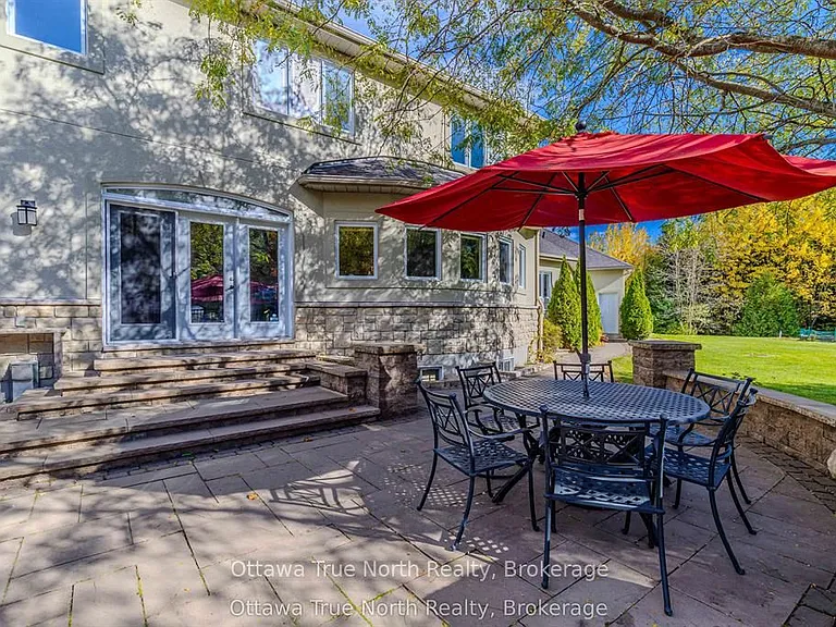 1530 Lords Manor Ln — Photo 45