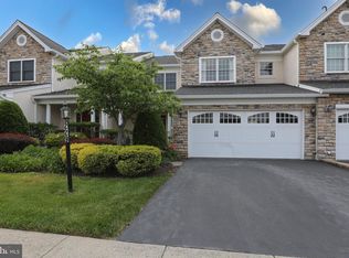 229 Sydney Rd, Holland, PA 18966