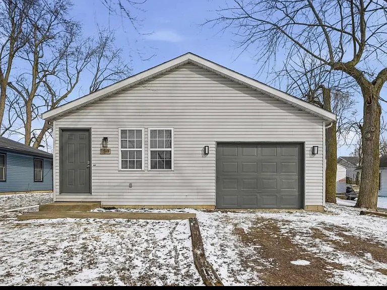 1512 E Dartmouth Ave — Photo 1