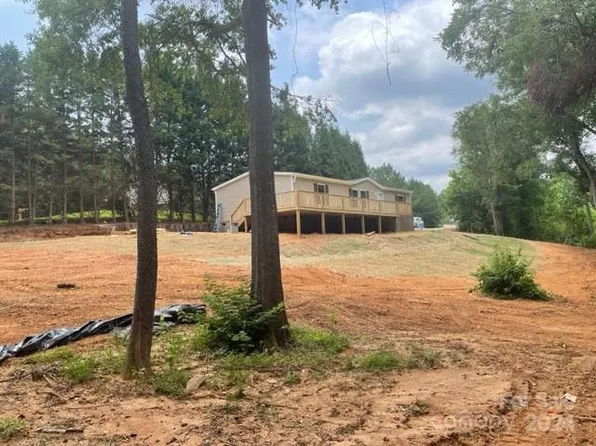 5155 S Old Still Ln #11, Bessemer City, NC 28016