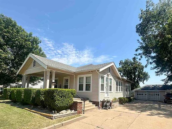 2nd image of 517 Virginia Ave