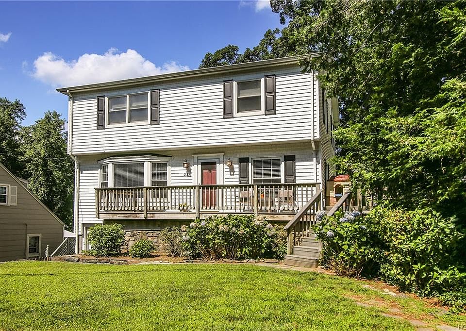 1st image of 237 Hall Ave