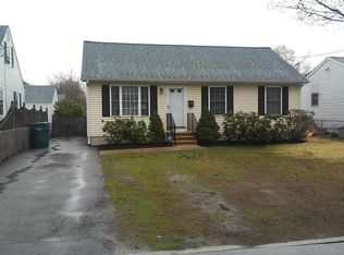 111 Waldorf St, Springfield, MA 01109