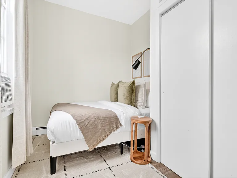 1709 Kerrigan Ave #2 — Photo 2