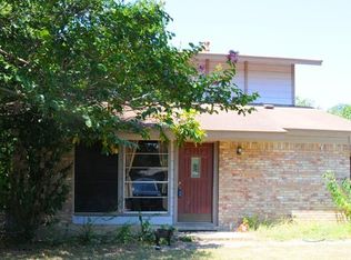 1405 Camelot Cir, Austin, TX 78745