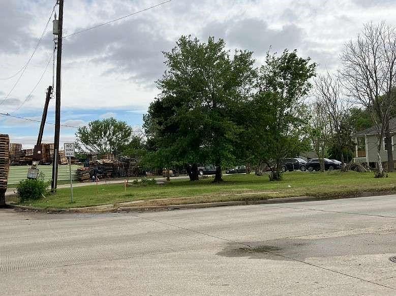 2nd image of 0 Terminal St