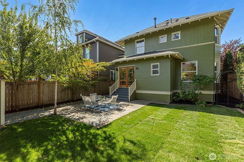 2nd image of 338 29th Avenue
