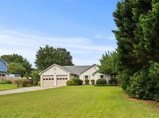 3100 Oak Grove Rd, Loganville, GA 30052