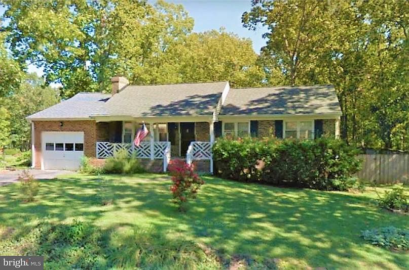2nd image of 4121 Rosemont Ln