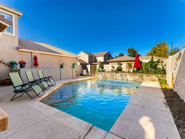 2858 E SHANNON Street, Gilbert, AZ 85295