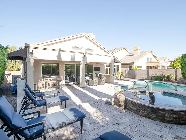 6415 E Beck Ln — Photo 24