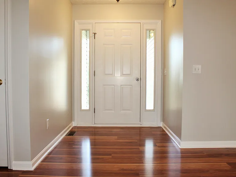 289 Firetree Ln — Photo 4
