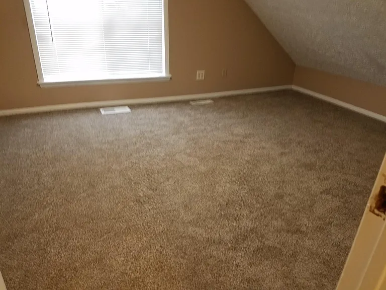 500 E Lansing Rd — Photo 11