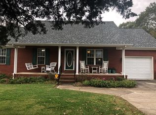 708 E Pasadena Ave, Muscle Shoals, AL 35661