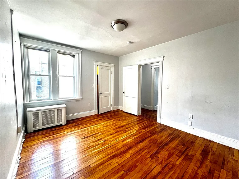 76 Babcock St #3 — Photo 6