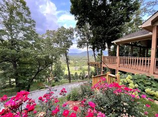 1609 Clark Dr, Hiawassee, GA 30546