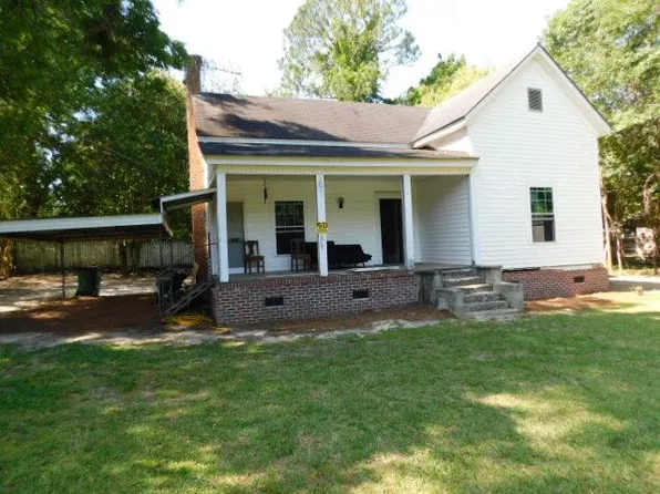103 W Pinson St, Sylvester, GA 31791