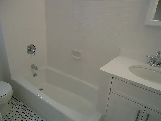 Rented by Mall Properties, Inc. | media 23