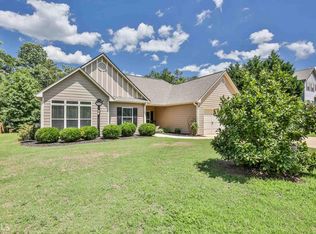 58 Danielle Dr, Statham, GA 30666