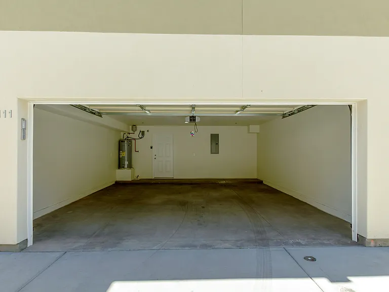 Myrtle Townhomes — Photo 21