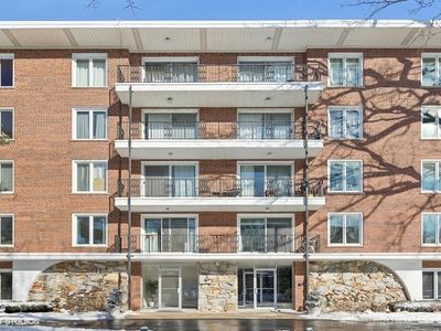 2333 Central St APT 305, Evanston, IL, 60201