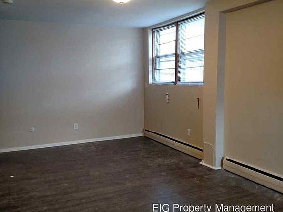 5th image of 1286 Magnolia Ave E APT 202
