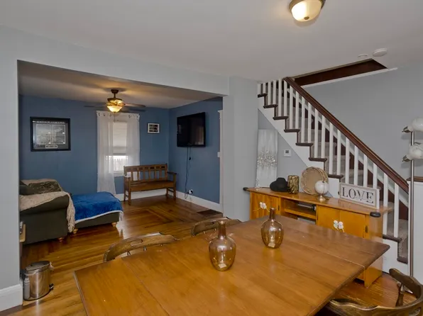 13 Granger St, Springfield, MA 01119