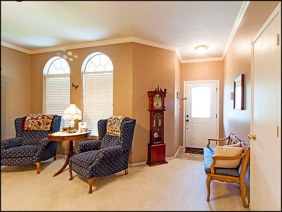 3rd image of 7012 La Hacienda Dr