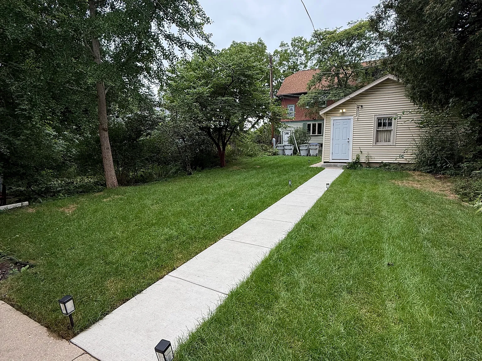 2 bed, 1100 sqft, $1,595 — Photo 4