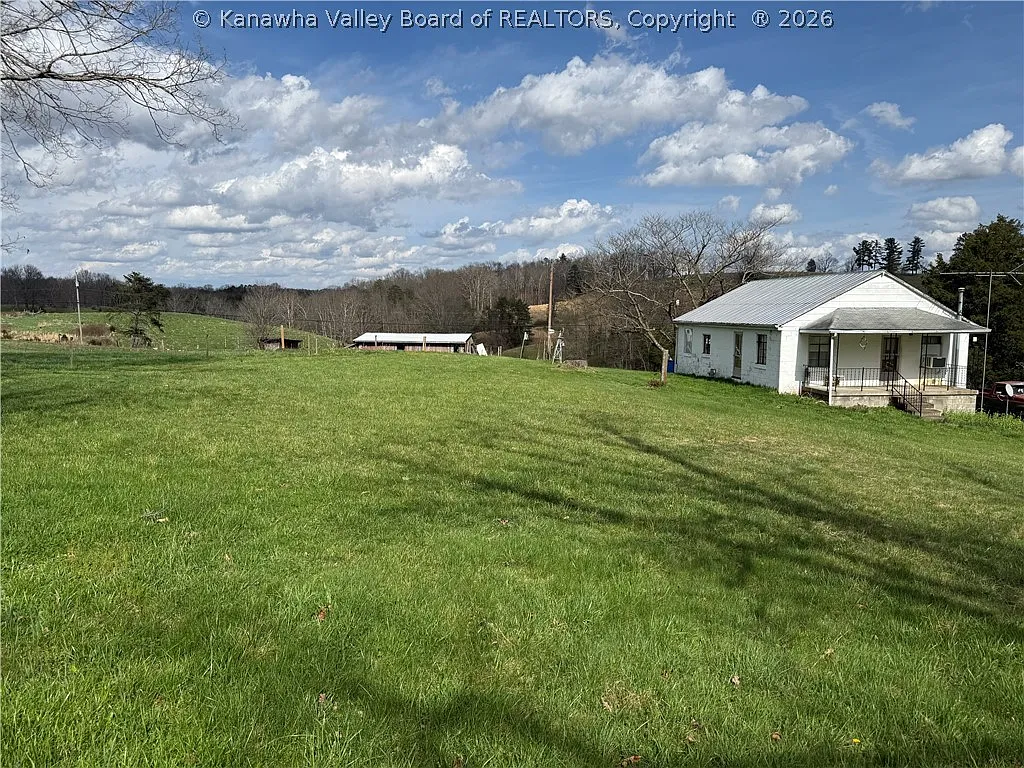 900 Ravenswood Pike photo 1
