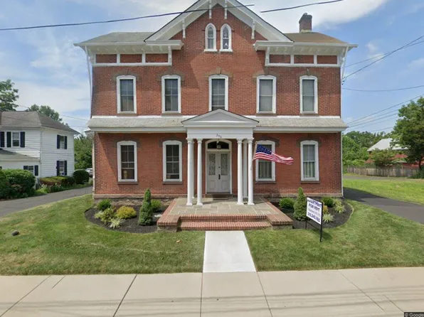 250 S State St, 250 S State St APT 4, Newtown, PA 18940