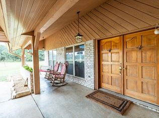 7035 Bcr 211, Florence, TX 76527