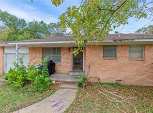 2106 Wilkes St, Bryan, TX 77803