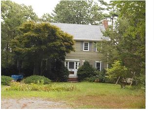 117 Mayflower Ridge Dr, Wareham, MA 02571