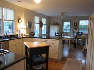 38 Mount Ararat Rd, Quincy, MA 02169