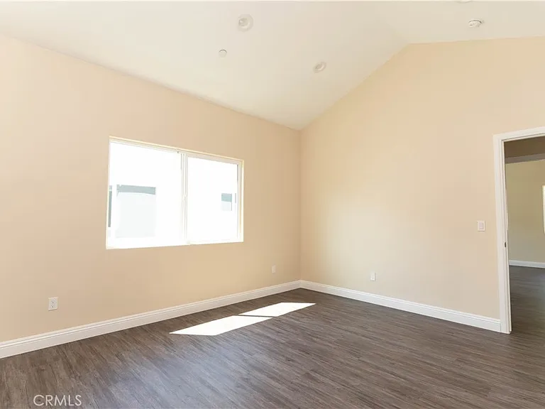 9246 Cedros Ave #6 — Photo 20
