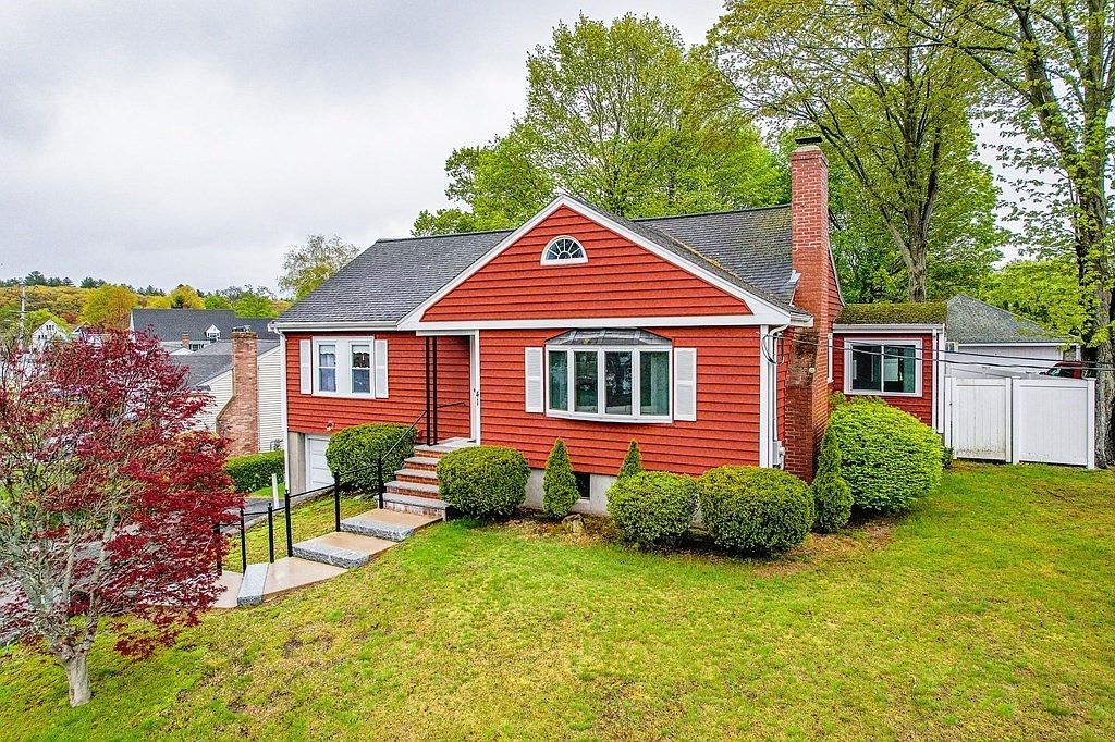 41 Oak St, Wakefield, MA 01880 Zillow