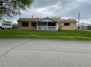 8126 Topaz Dr, Indianapolis, IN 46227