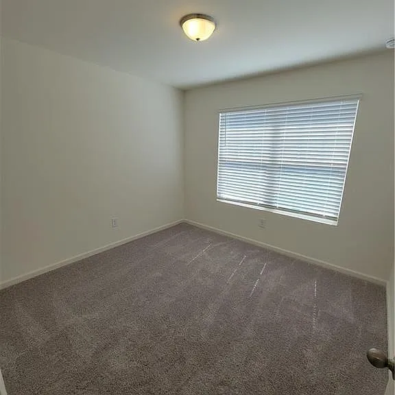 209 Swindon Dr — Photo 23