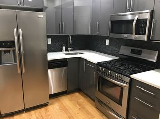 30-39 32nd St #4A, Astoria, NY 11102