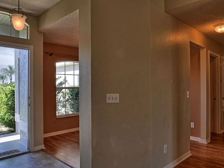 1392 Willow Wind Dr — Photo 4