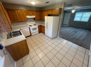 1409 & 1411 Bugscuffle Rd #1409, Lavaca, AR 72941