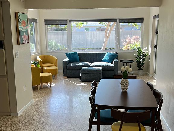 3rd image of 2508 Tulip St