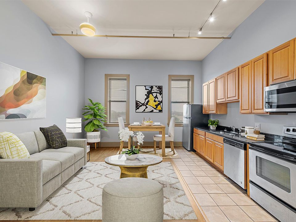 1st image of 3301 Park Ave #302