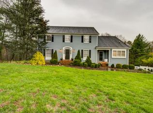 1008 Oldham Ct, Kingsport, TN 37660