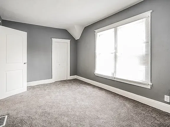1167 E Indiana Ave — Photo 5