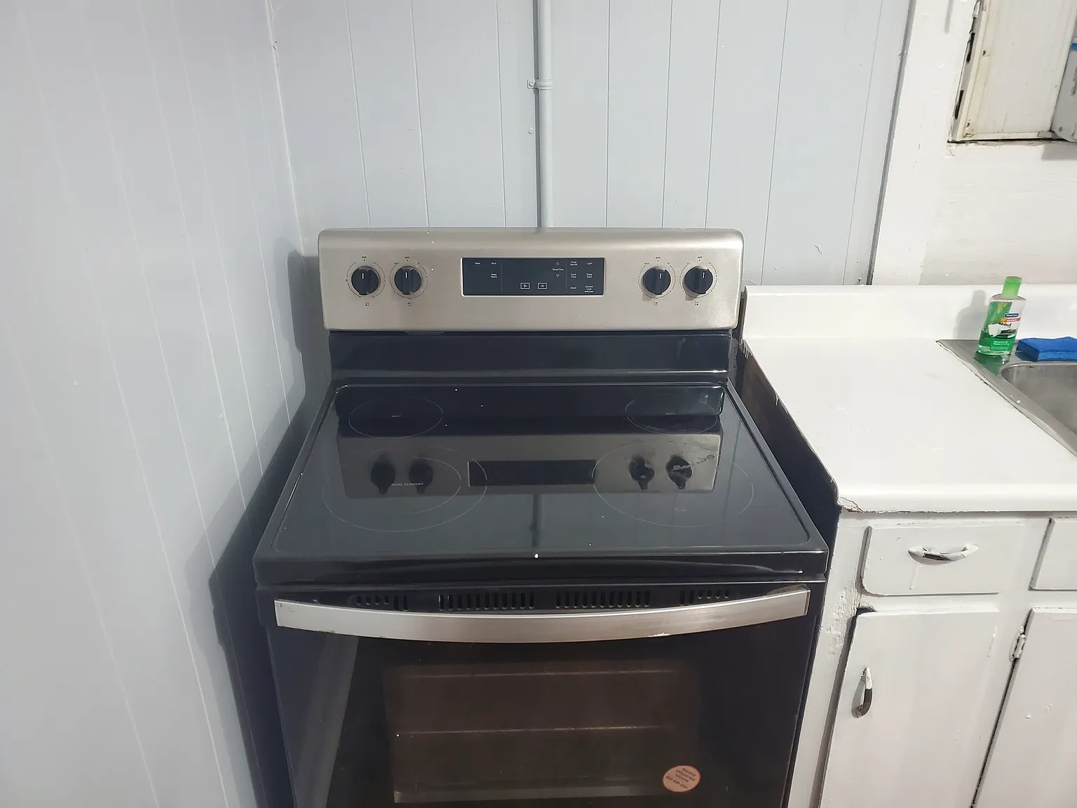 3 bed, 1350 sqft, $1,050 — Photo 3