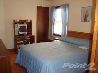 7118 S Springfield Ave, Chicago, IL 60629